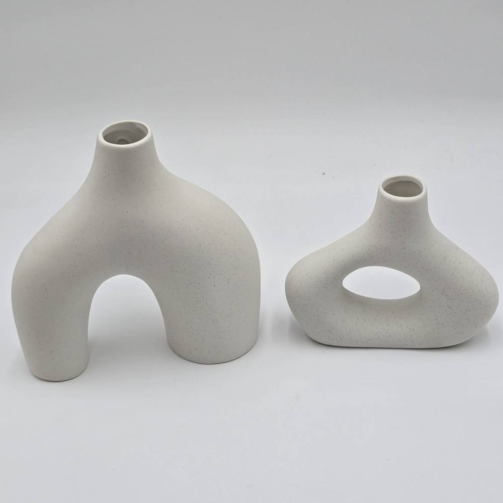 Carrot's Den Donut Vase Set of 2 - White Large Ceramic Vase - Minimalist Nord...